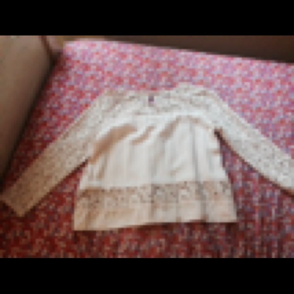 Light pink lace top - Picture 2 of 2