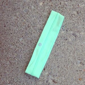 lululemon headband