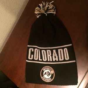 Adidas beanie hat