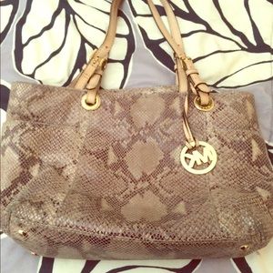 Michael Kors purse