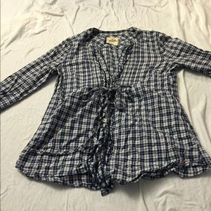 Hollister Top! Taking reasonable offers!