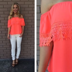 Dainty hooligan off the shoulder top