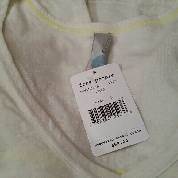 SOLD THRU MY DAUGHTER'S CLOSET - Picture 4 of 4