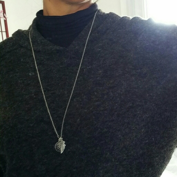 3 charm necklace - Picture 2 of 2