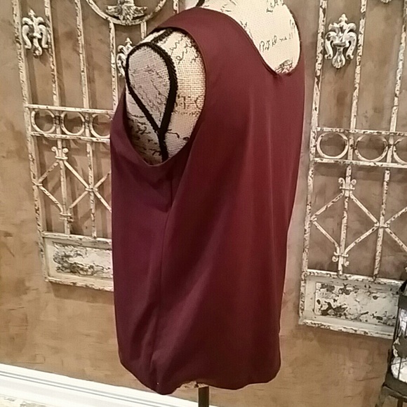 SOLD in bundle to @jodyma - Picture 2 of 4