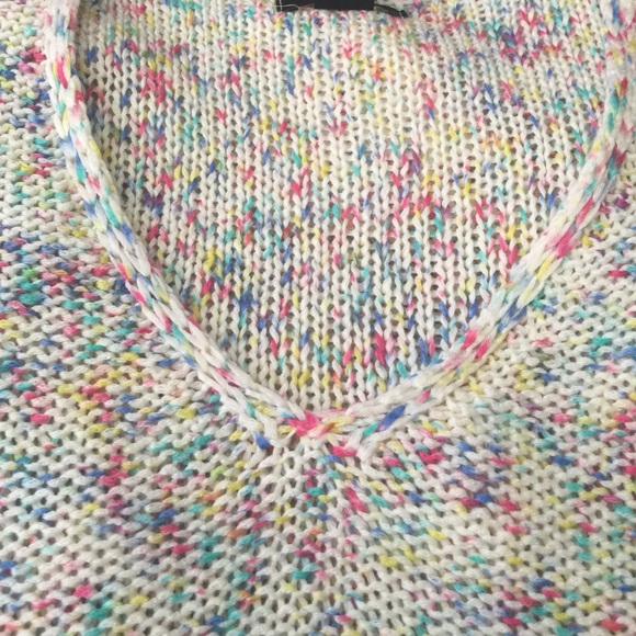 H&M sweater - Picture 3 of 4