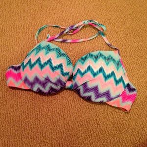 chevron patterned bikini top