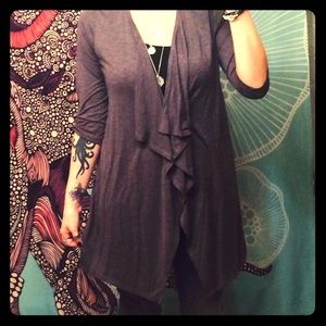 Ruffled Layer Knit Cardigan