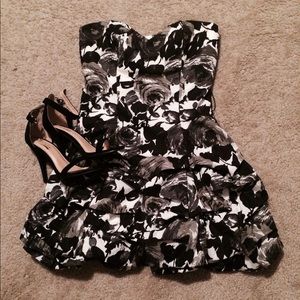 Black & White Dress *NWOT*