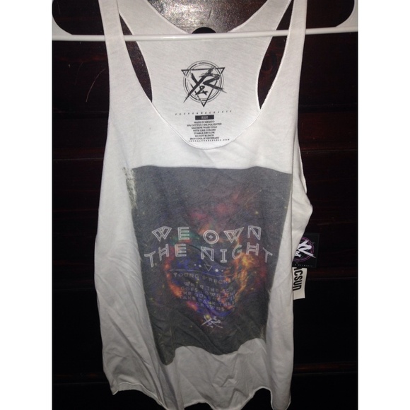 *SOLD* Young and Reckless Tank Top