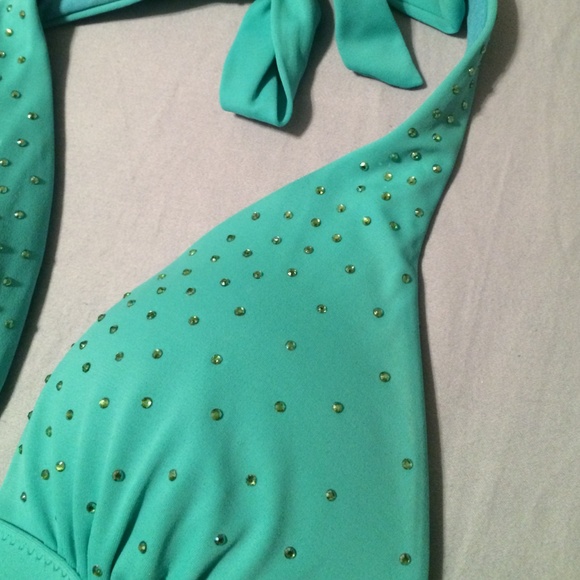 VS turquoise blue rhinestone top - Picture 3 of 3