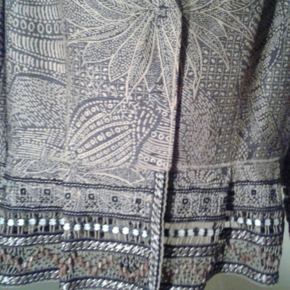 Beautifully tailored Brown Blazer - Picture 3 of 4