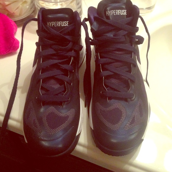 Nike Hyperfuse basketball shoes