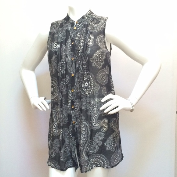 MICHAEL Michael Kors Tops - Michael Kors sleeveless blouse