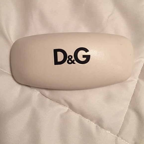 D&G hard glasses case