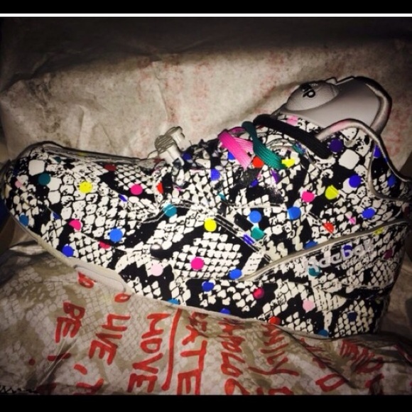 Melody eshani reebok pumps - Picture 1 of 4