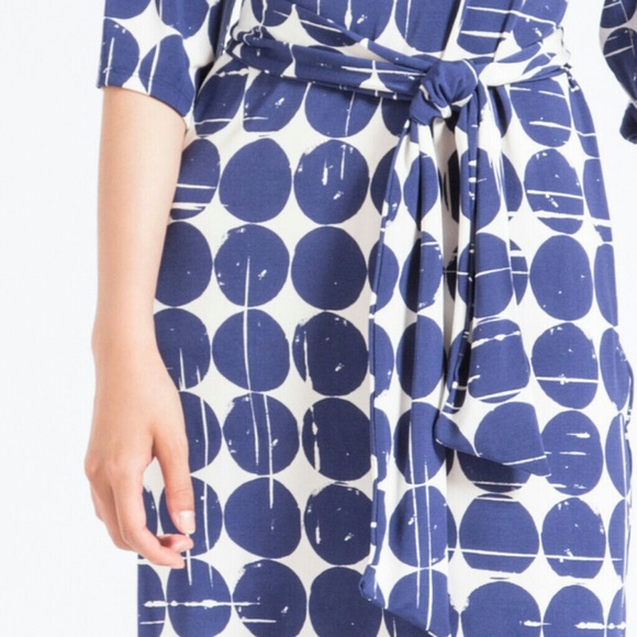 ❎❎SOLD❎❎LEOTA DRESS - Picture 2 of 4