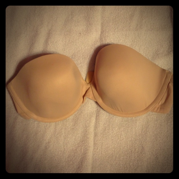 Nude strapless bra
