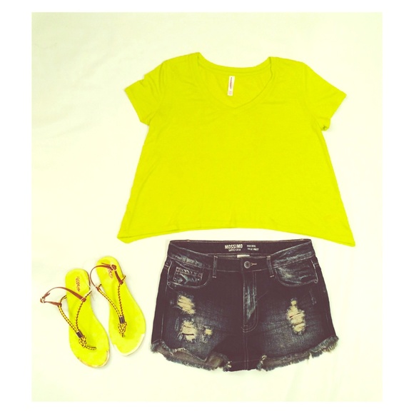 Xhilaration Tops - SALE❗️Bundle ❤️ Xhiliration Neon Yellow & Blk Top