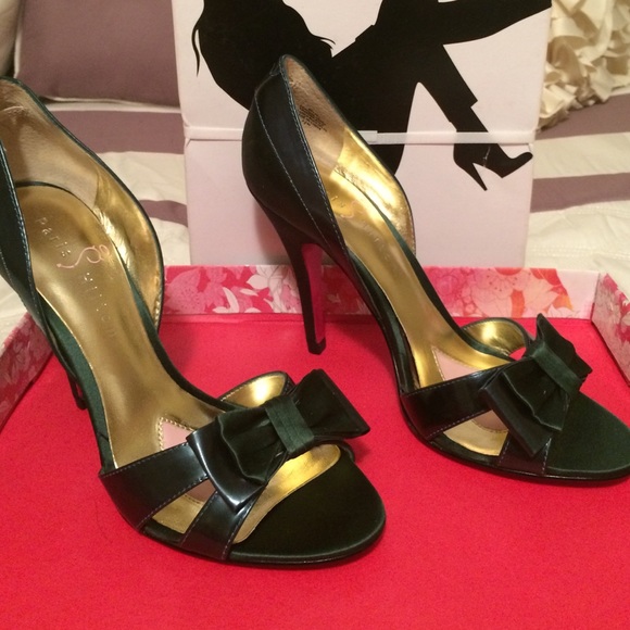 Paris Hilton Belina 6.5 heel/money green