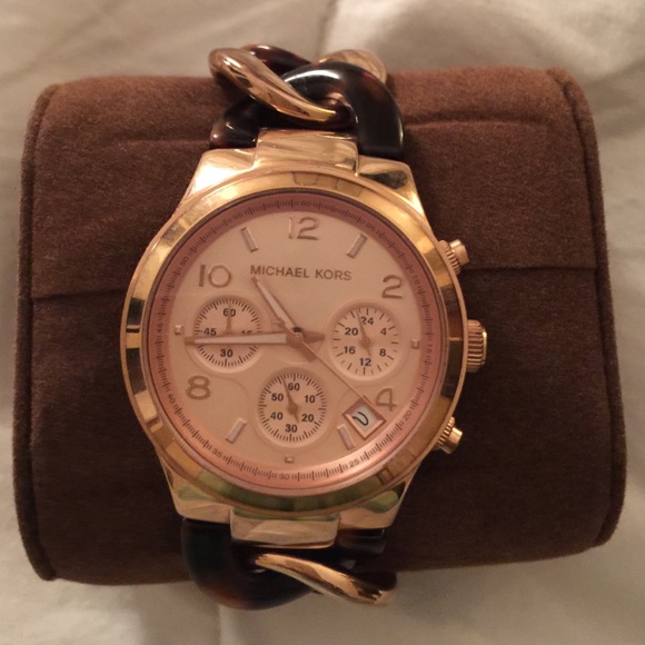 SOLD - Picture 2 of 4