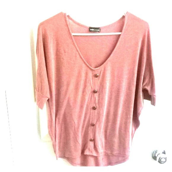 Bat winged top