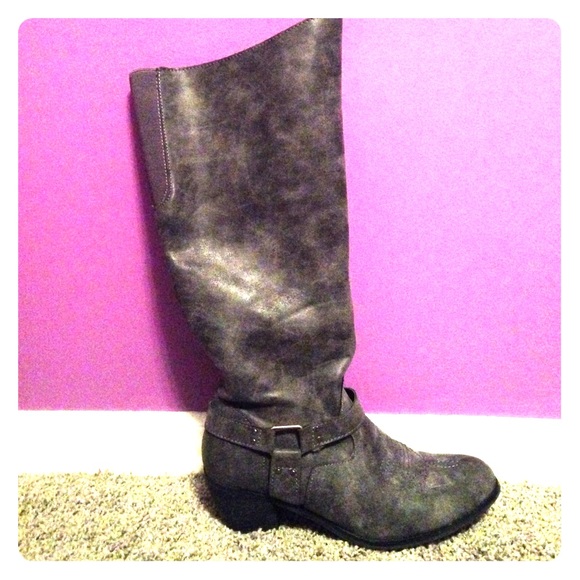 Gray Leather Boots