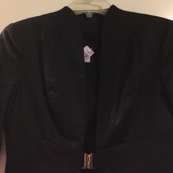 Cute jacket !! - Picture 3 of 3