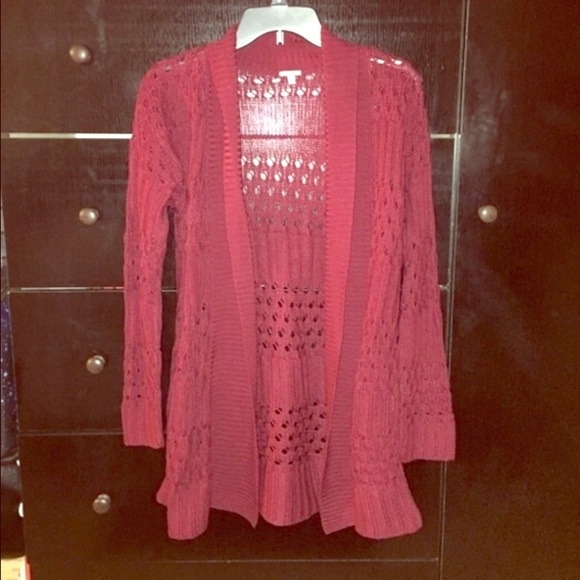 Burgundy/Redish Cover Up - Picture 1 of 4