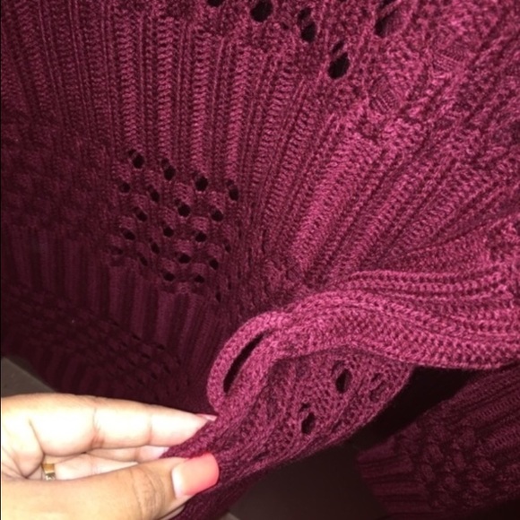 Burgundy/Redish Cover Up - Picture 4 of 4