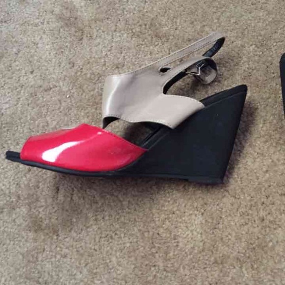 Woman sandals - Picture 2 of 2