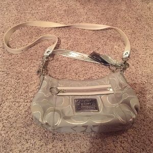 Authentic Coach Poppy Side Purse