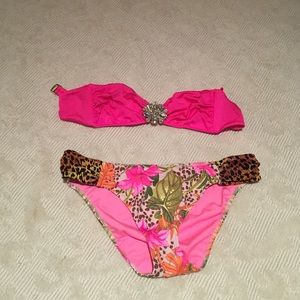 VICTORIA SECRET BATHING SUIT