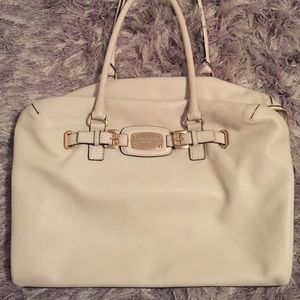 MK Cream purse