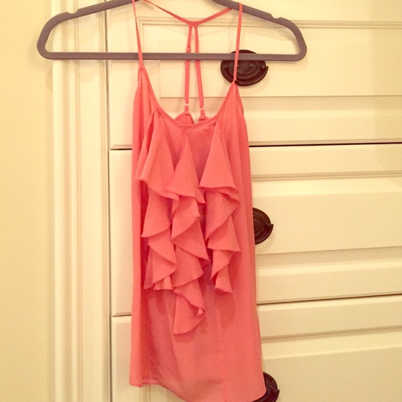 Pink tank top