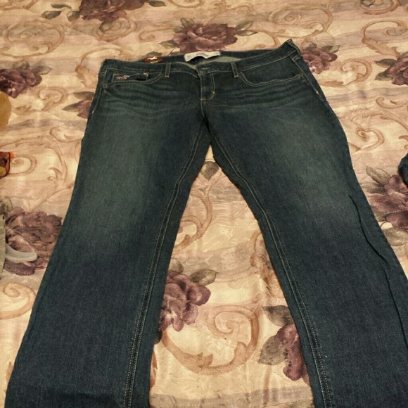 Hollister skinny jeans