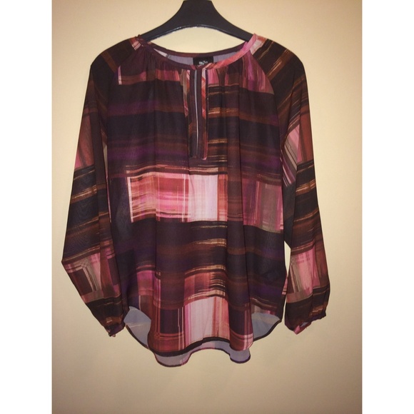 Mossimo Burgundy Multi Color Printed Top - Picture 2 of 4