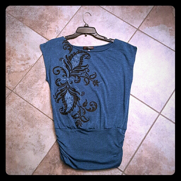 Blue sleeveless shirt -LIKE NEW!