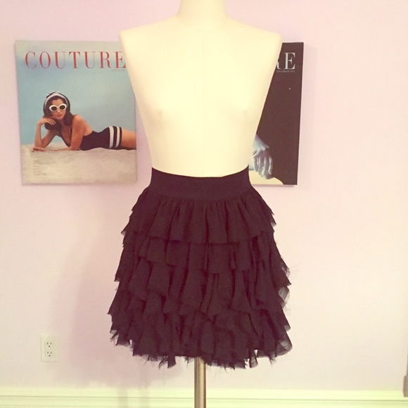 Black skirt