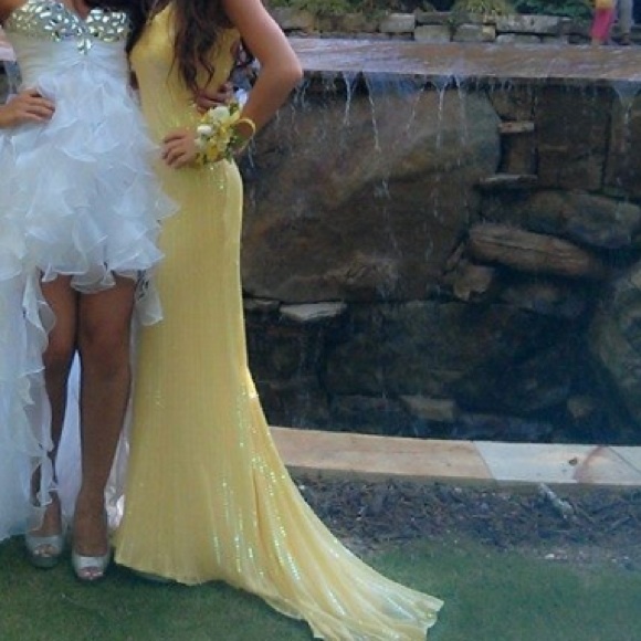 Sequined prom dress - Picture 2 of 4