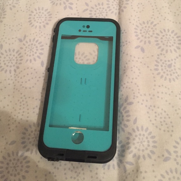 iPhone 5S Lifeproof Case