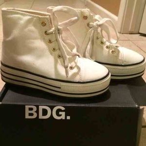 BDG White Platform sneakers
