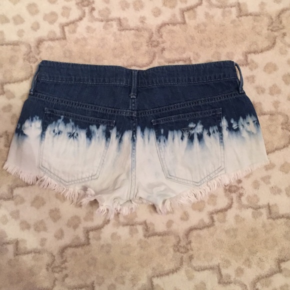 Shorts - Picture 2 of 2