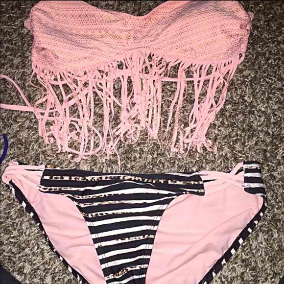 BUNDLE CHEETAH , swim suit and roxy