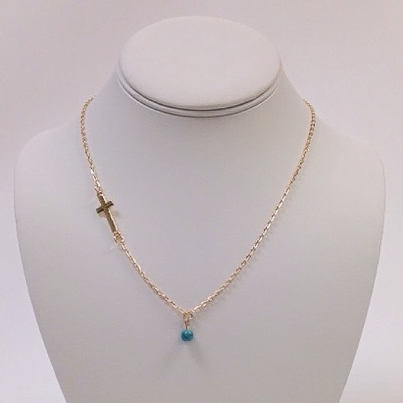 NWOT Gold cross turquoise bead necklace - Picture 3 of 3