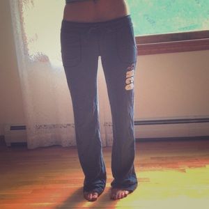 Hollister sweatpants size small