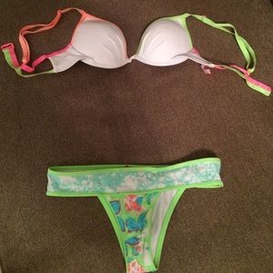 Victoria's Secret bikini 34a top, XS bottom
