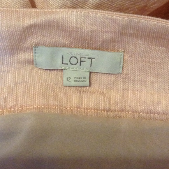 SOLD in BUNDLE❤️❤️ Beautiful Pink Crinkle Skirt 🌷 - Picture 3 of 3