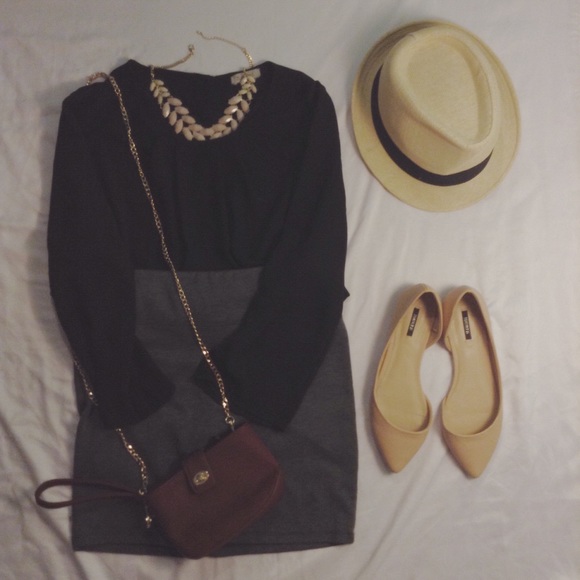 Black/grey stripped pencil skirt