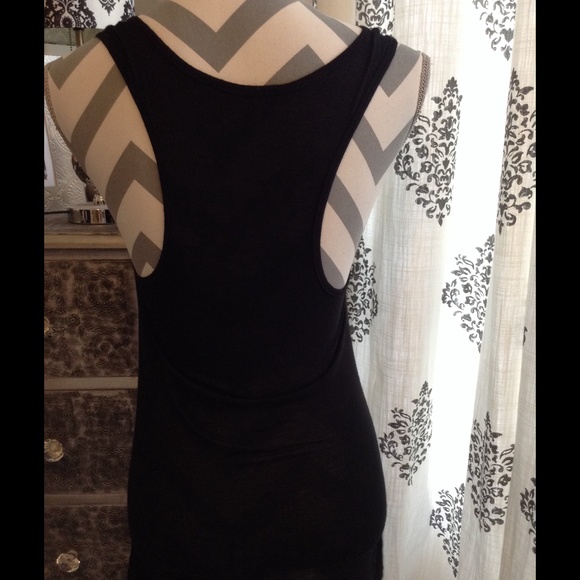 Sold in bundle-Black tank with owl - Picture 2 of 3